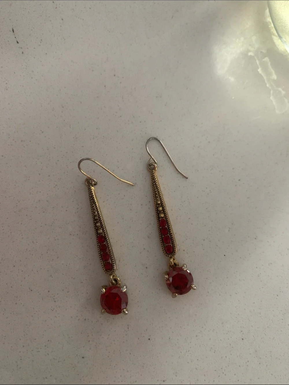 N/A gold tone